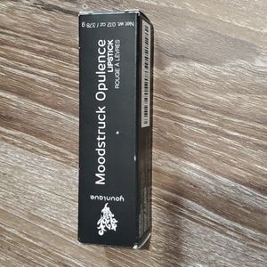 Younique Moodstruck Opulence Lipstick Extravagant